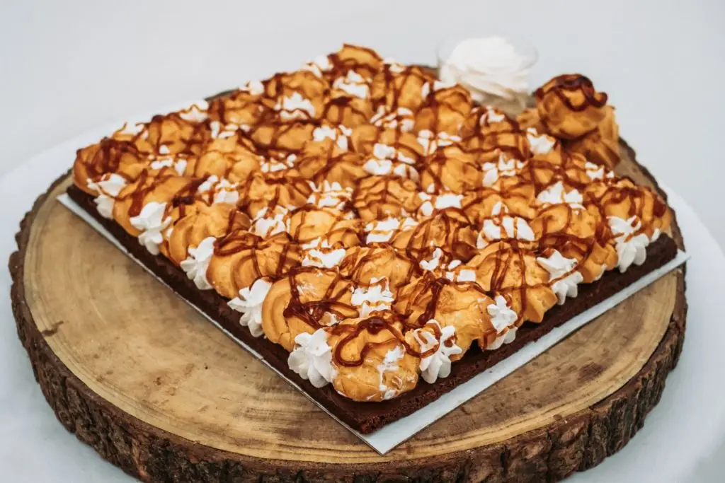 Profiteroles & Chocolate